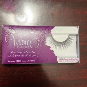 Velour Silk False Lashes “Complete”
